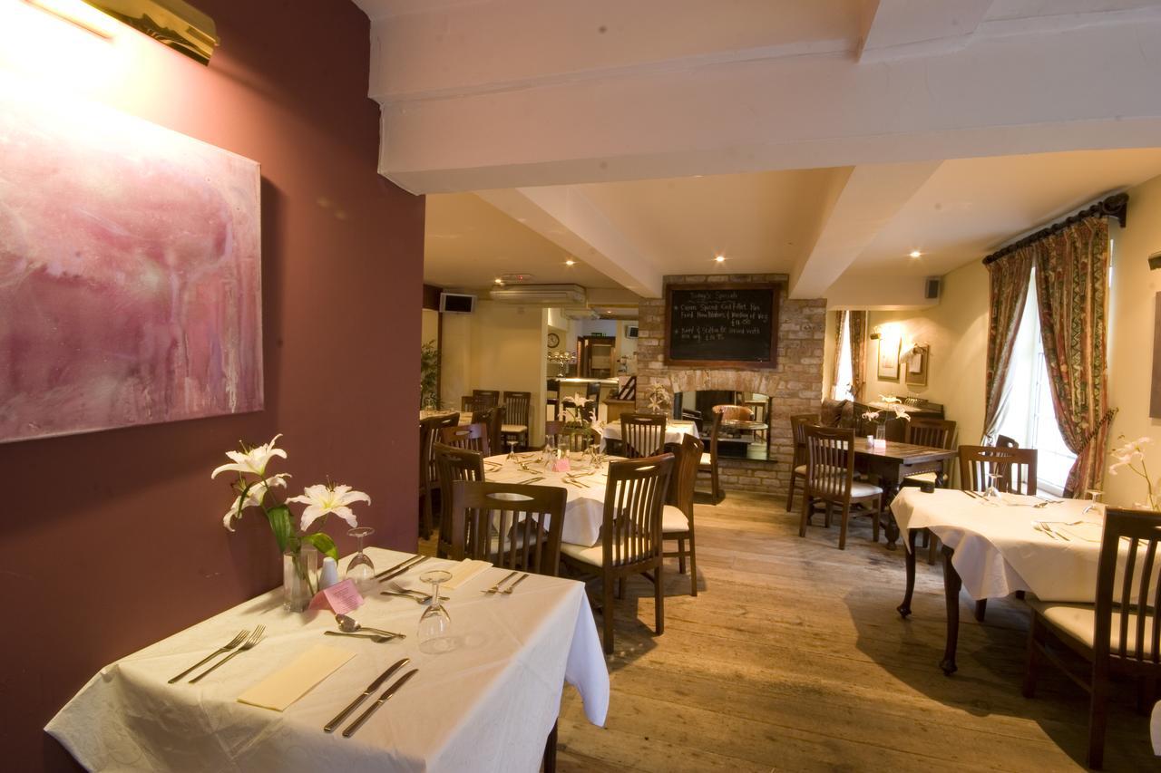 Whitminster Inn Claypits 外观 照片